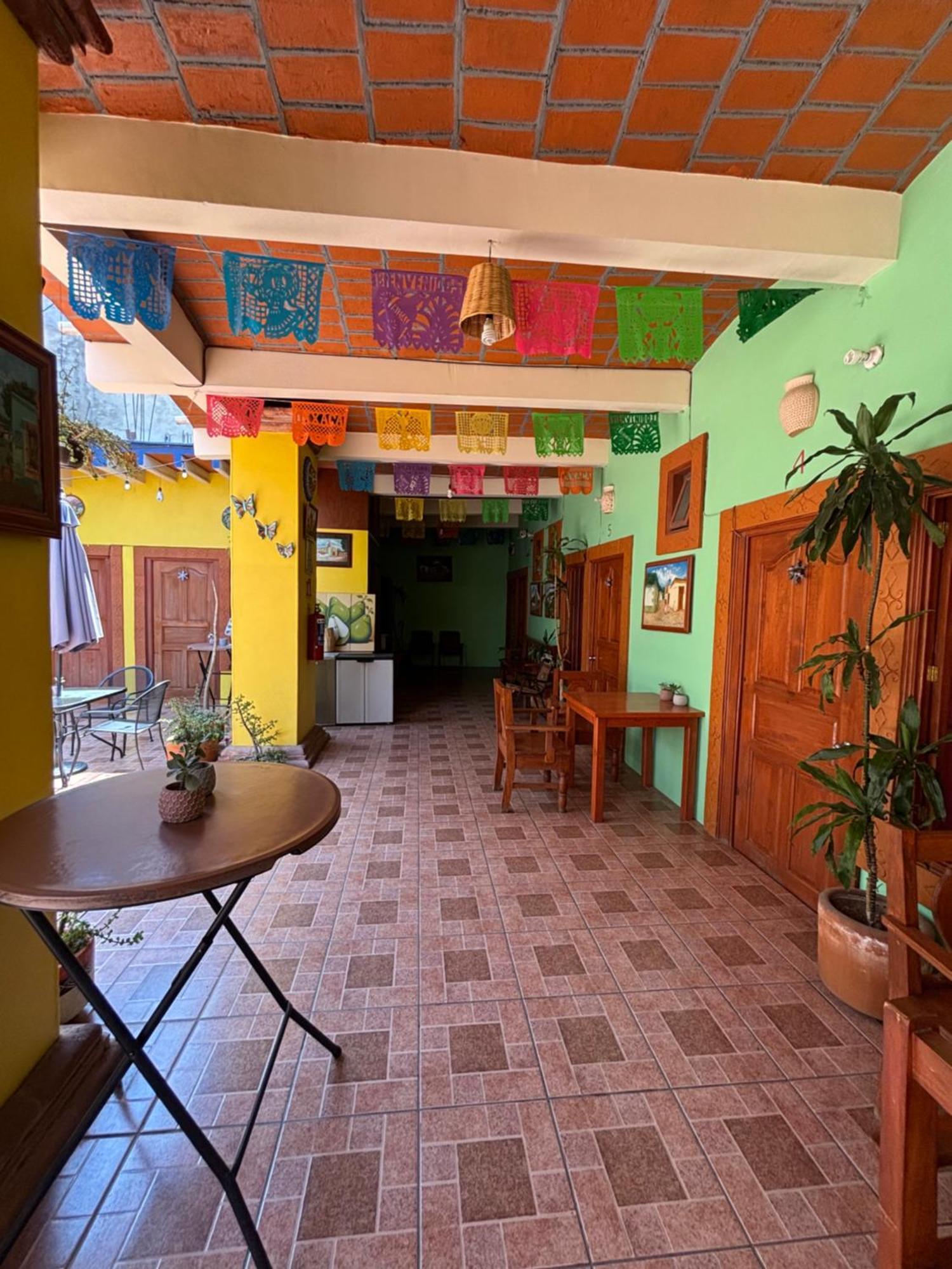 Hotel Posada "Mi Rosita" Oaxaca Luaran gambar